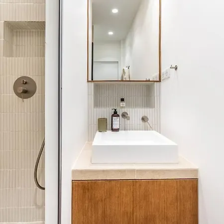 Appartamento Cosy Refait A Neuf Proche Montmartre Parigi